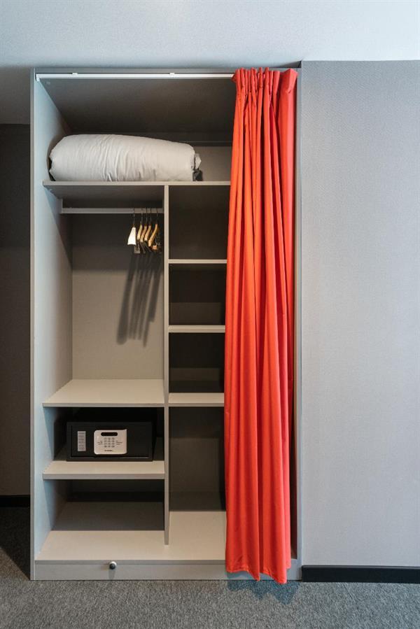 Nest Style Valence