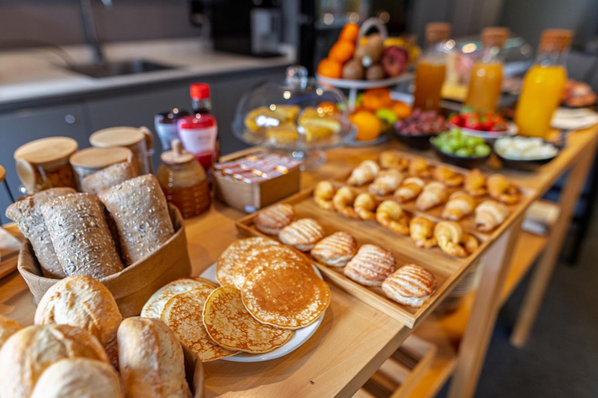 Nest Style Hotel Valence