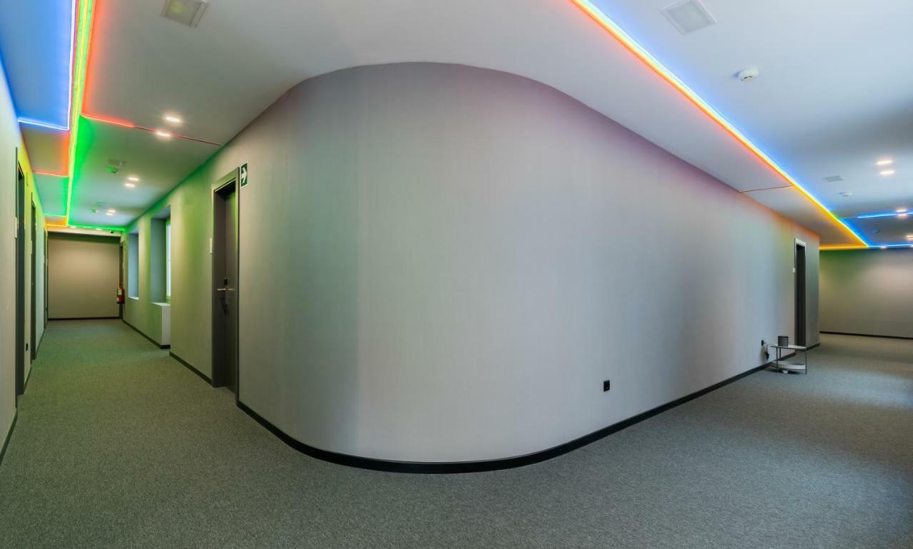 Nest Style Hotel Valence